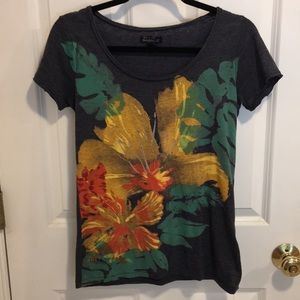 Lucky Brand T-shirt